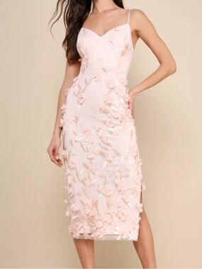 NWT-Limitless Adoration Blush Pink 3D Floral Embroidered Midi Dress